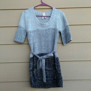 *Derek Heart* Half Sleeve Sweater